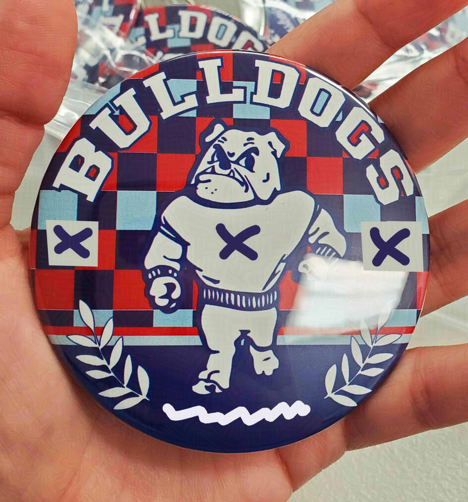 Bulldog Button